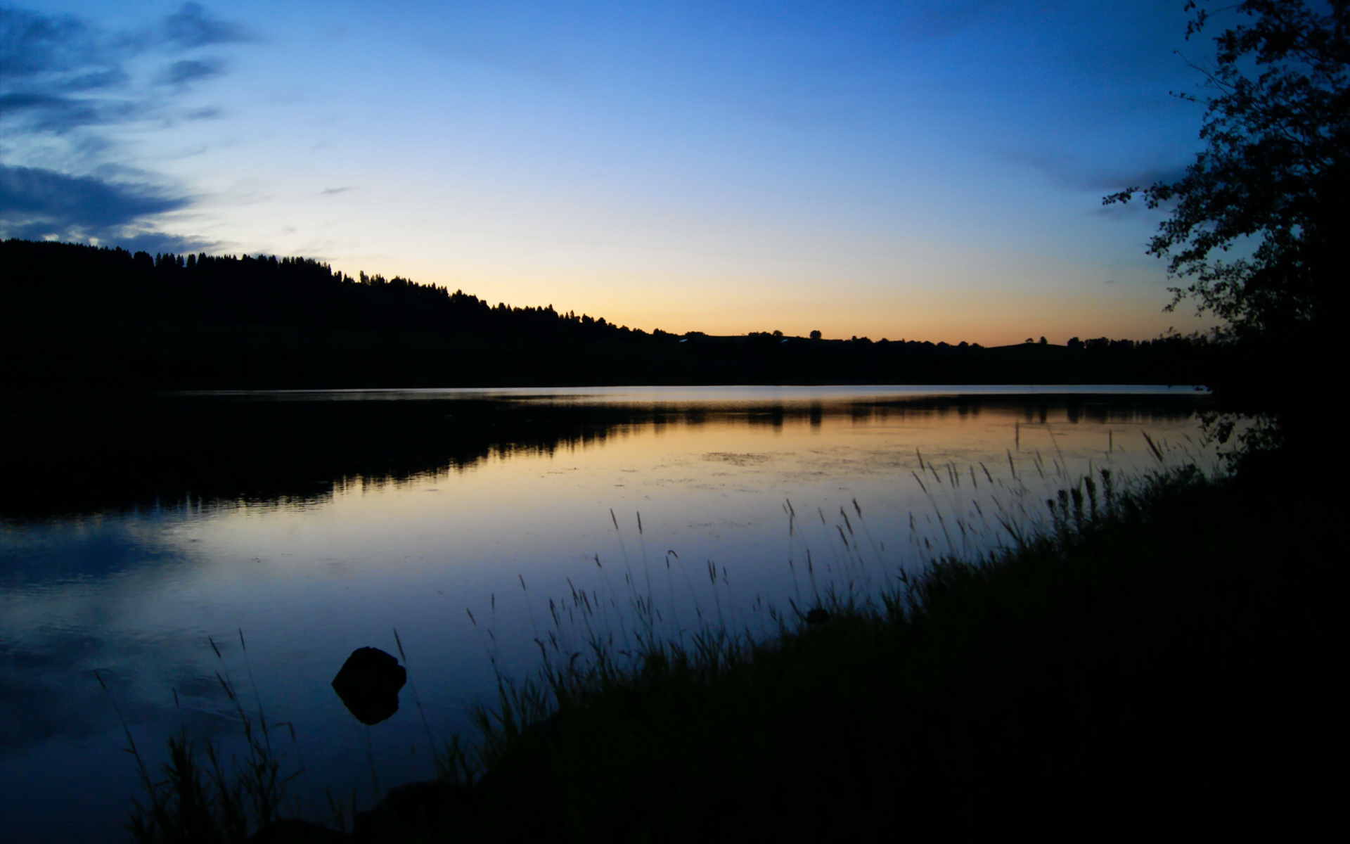 切特压力下完成爆发,湖人制霸活塞背后的战术革命