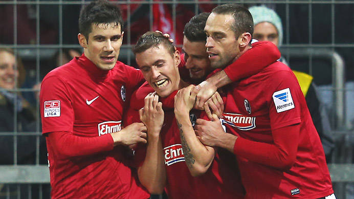 汉诺威挑战弗赖堡,备战充分 汉诺威挑战弗赖堡,备战充分