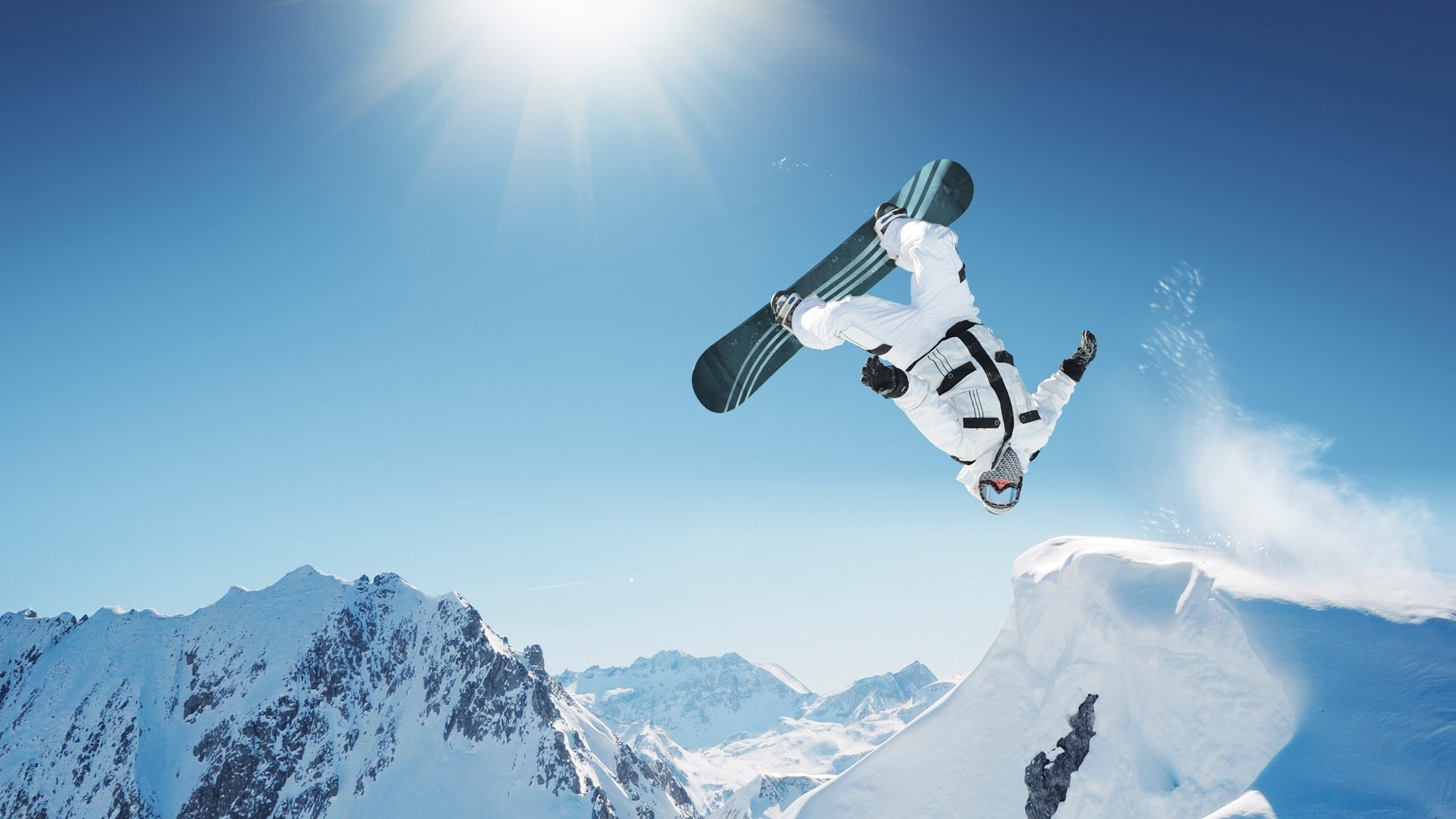 当雄鹿遇见深圳，英格拉姆的生涯之夜与篮球的全球对话